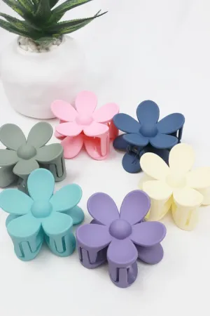 Daisy Matte Hair Claw - Assorted Colors