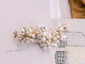 Leah - Dainty Pearl & Crystal Bridal Hair Clip