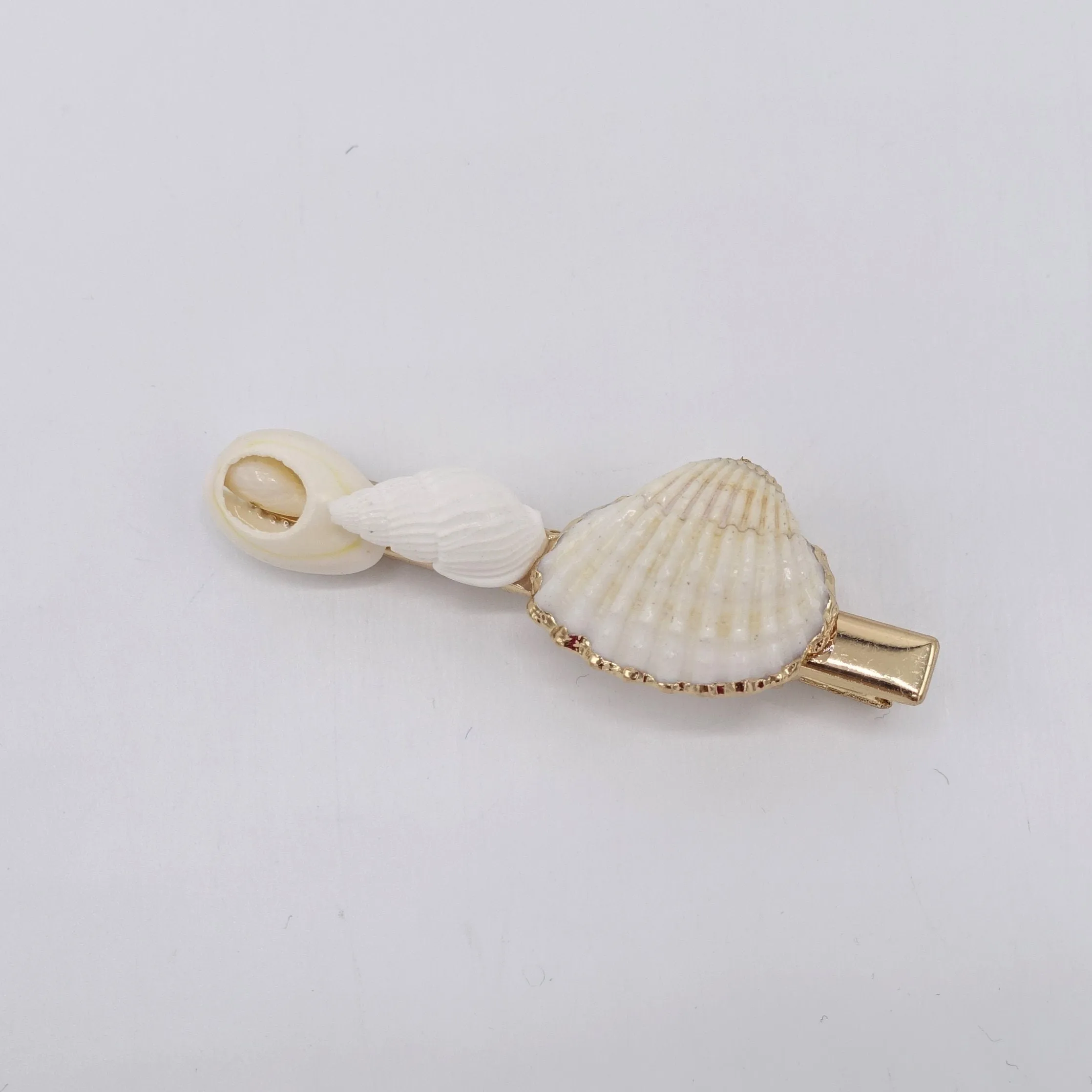 seashell hair clip